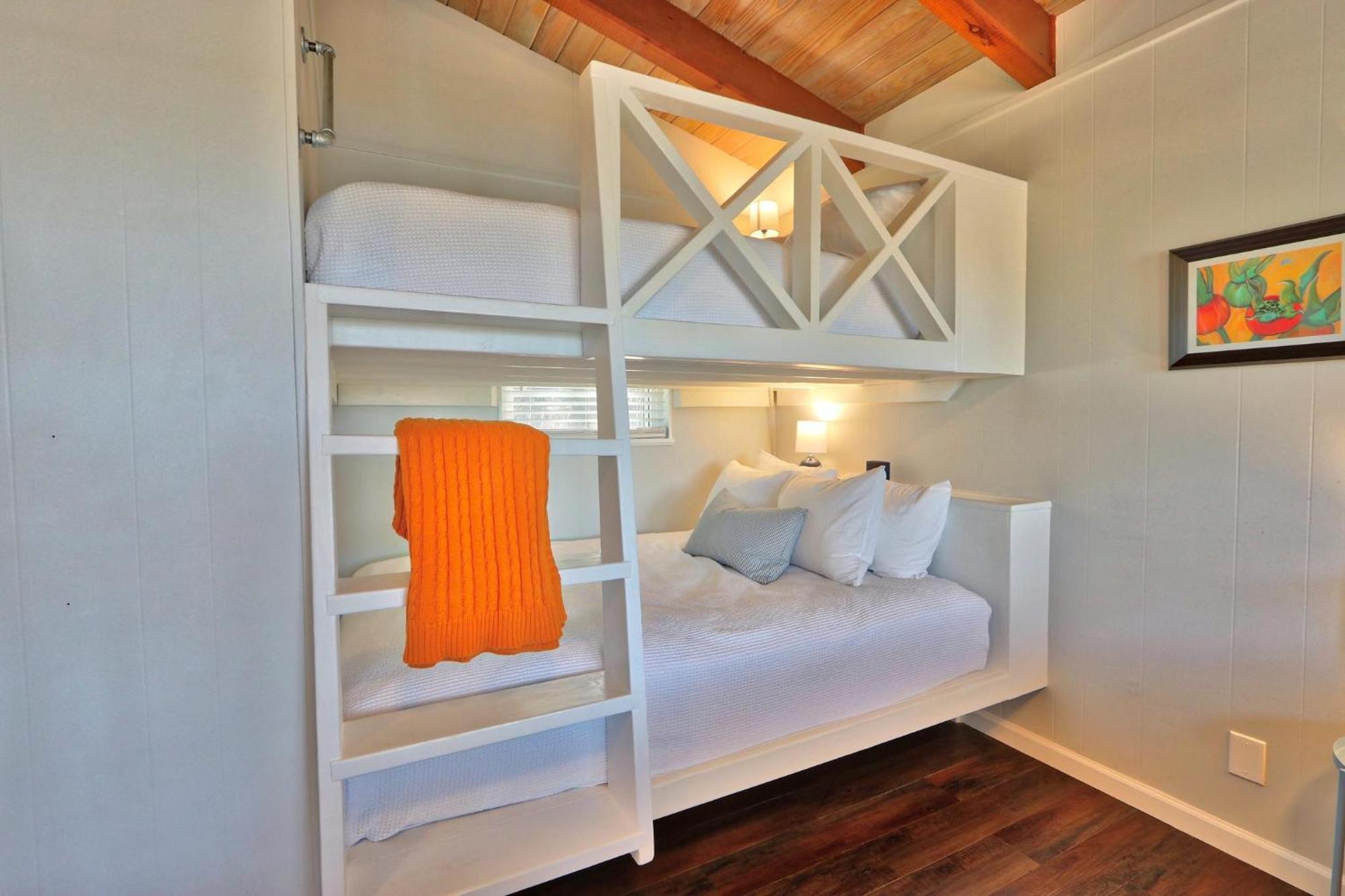 Millie'S Cottages Unit 5 - Josephine Canyon Lake Εξωτερικό φωτογραφία