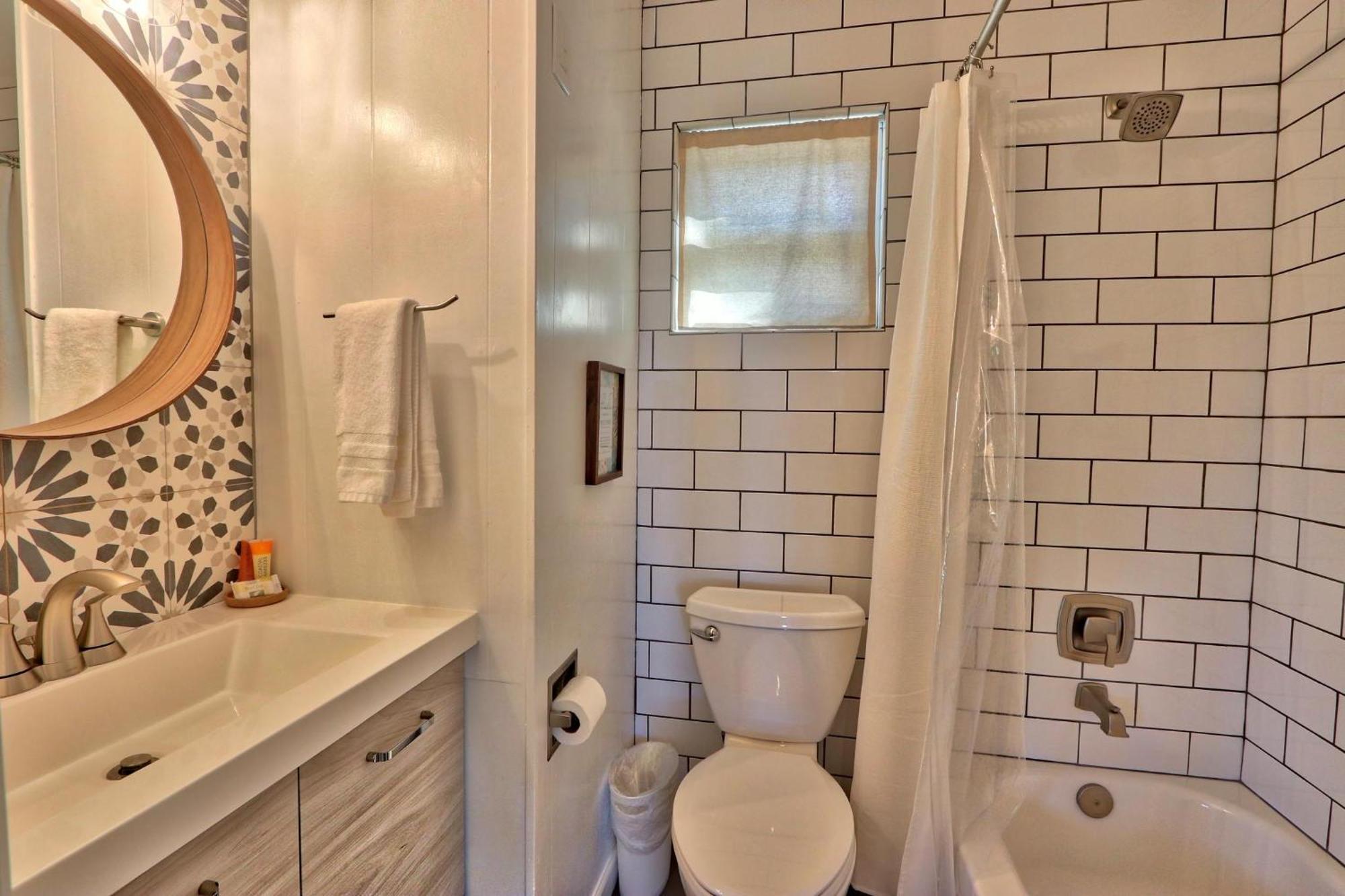 Millie'S Cottages Unit 5 - Josephine Canyon Lake Εξωτερικό φωτογραφία